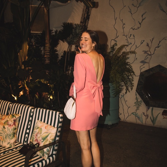 Meet your Posher, Haley - Picture 3 of 4